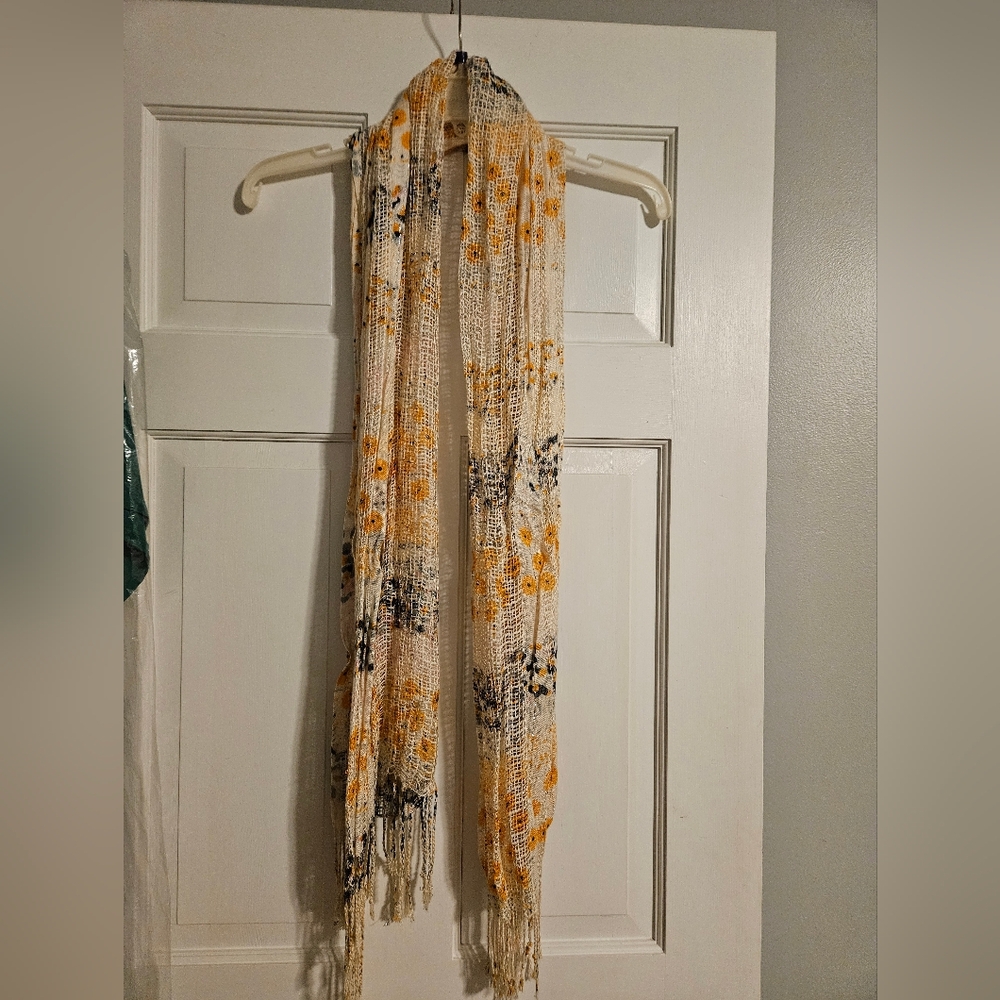 NEW Sunflower Scarf